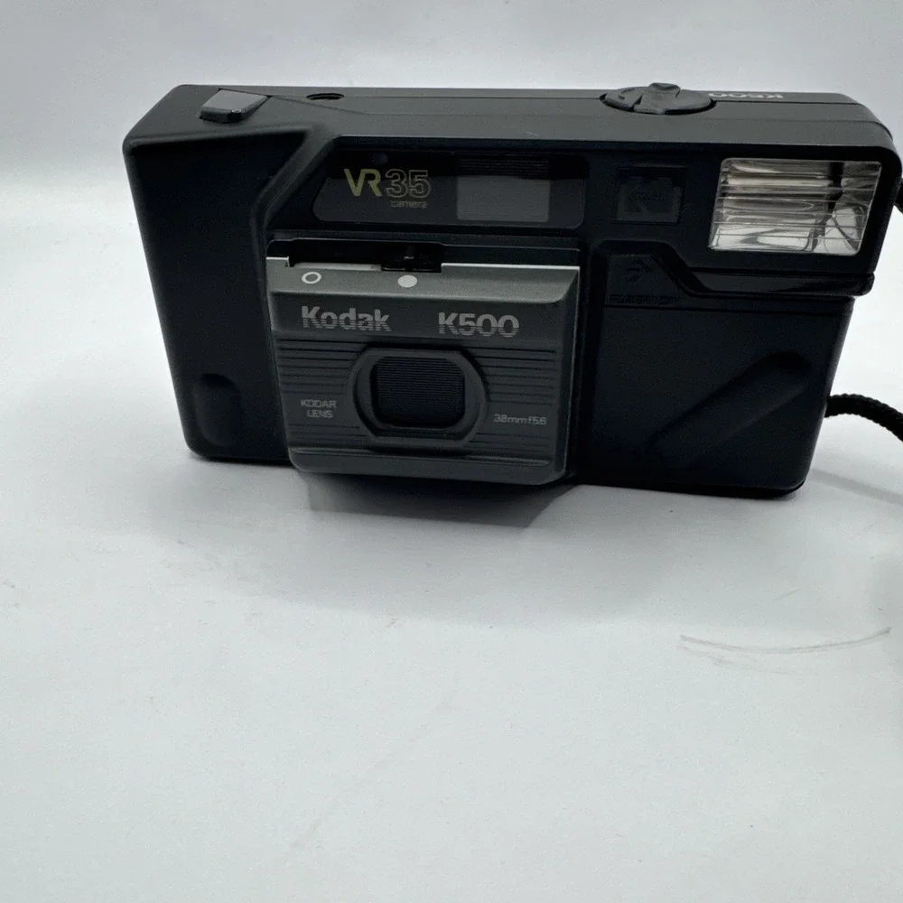 KODAK K500 38 MM f56 Kodar Lens Film Camera VR35 w/ Built In Flash With‎ Case